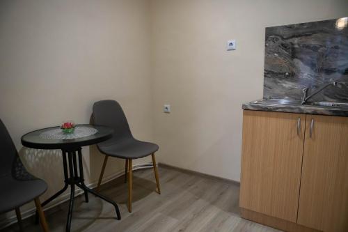 Fotografie z fotogalerie ubytování Avenue House v destinaci Kazanlak