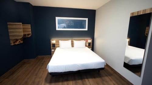 Travelodge Madrid Metropolitano photo 18