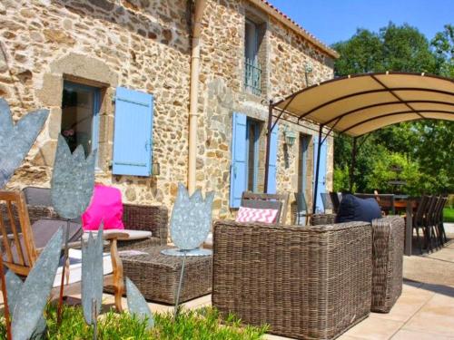 Fotografie z fotogalerie ubytování Le Clos du Gâts Gîte de charme en Vendée à 15 mn du Parc du Puy duFou v destinaci La Gaubretière