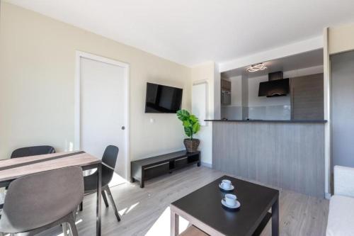 Appartement moderne pour 6, avec parking et WIFI - AMY RENT