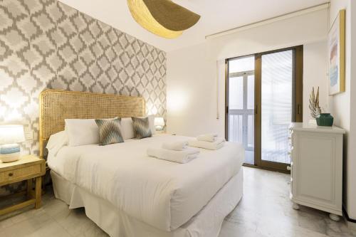 Beach Malagueta by Caleta Homes