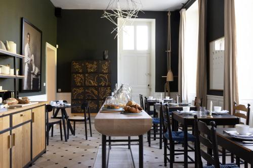 Εστιατόριο ή άλλο μέρος για φαγητό στο Chateau De La Resle - Design Hotels