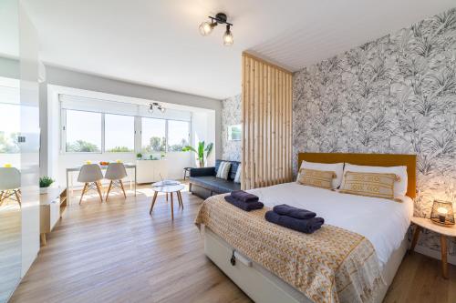 Trendy Homes Aguadulce Bay