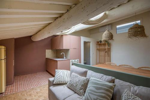 Cozy love nest near the Old Port