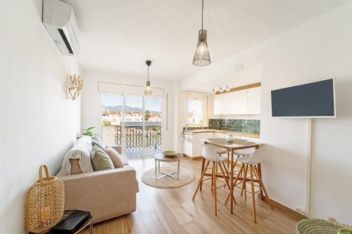 WELCS APARTAMENTO 143 EMP con vistas al canal