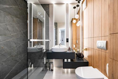 Port Popowice -Darmowy Garaż i Rowery - Meldunki 24na7 - Tramwajem 15 min do rynku