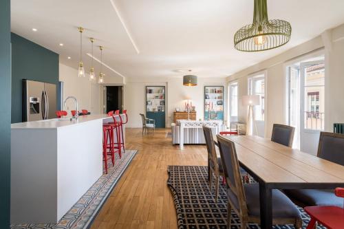 Sand - Renovated top floor apartment
