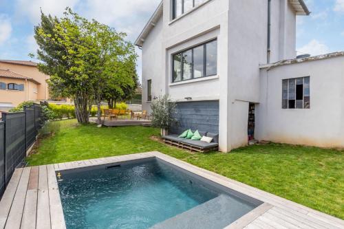 Le Marronnier - charming house with swimming pool