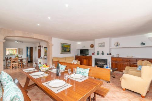 Villa Colonya Jaume-3 bedrooms, private pool near Pollensa