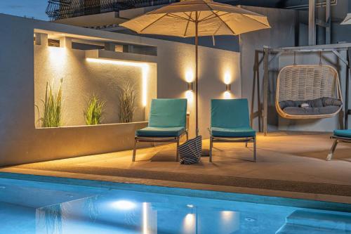 Sisomar Suites with Private Pool, by ZanteWize