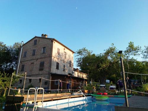 Πισίνα στο ή κοντά στο La Cascina di Muttley
