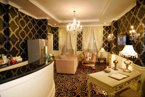 Χώρος καθιστικού στο GH Universal Hotel Bandung