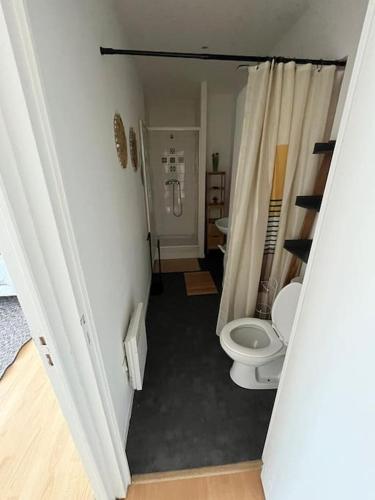 Photo de la galerie de l'établissement Grand Appt 6 pers lumineux Calais, à Calais