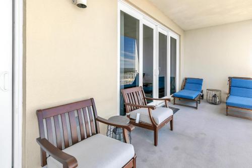 Laketown Wharf 1829 by Emerald Coast Retreats photo 34