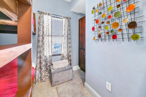 Laketown Wharf 1829 by Emerald Coast Retreats photo 32