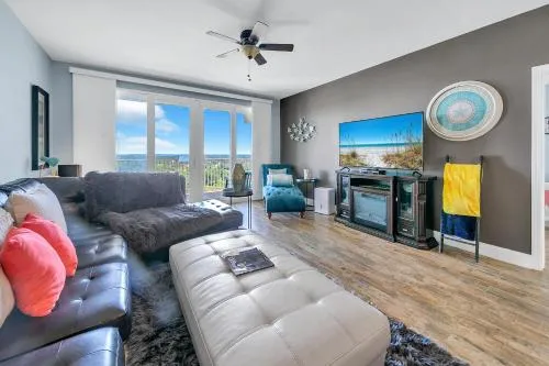 Laketown Wharf 1829 by Emerald Coast Retreats photo 1