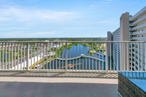 Laketown Wharf 1829 by Emerald Coast Retreats photo 18