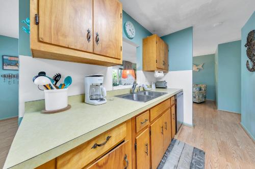 Beach Haven by Emerald Coast Retreats photo 13