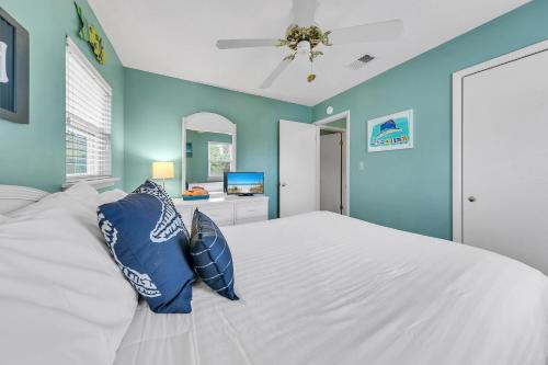 Beach Haven by Emerald Coast Retreats photo 18