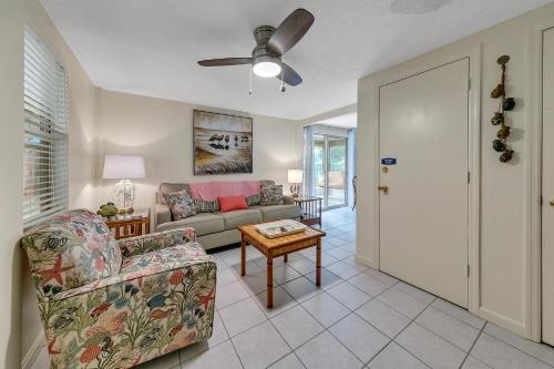 Beach Haven by Emerald Coast Retreats photo 28