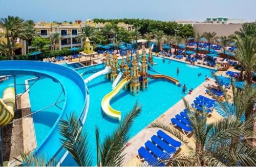 Luxury Apartments at Mirage bay Resort & Aqua bark