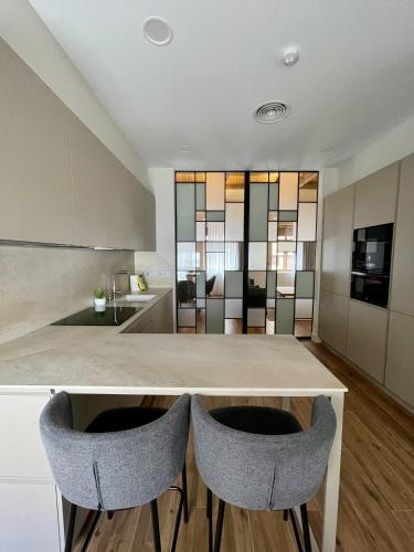 Köök või kööginurk majutusasutuses Prisma Suites