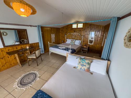 Φωτογραφία από το άλμπουμ του Dolphins View στη Σκάλα Καλλιράχης