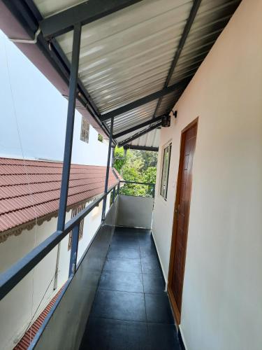 Balkoni atau teres di Oriole Homestay