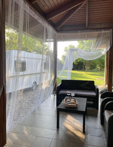 Dinnyéshát apartman