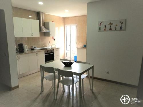 Dapur atau dapur kecil di Home Azores - Lagoa's Place