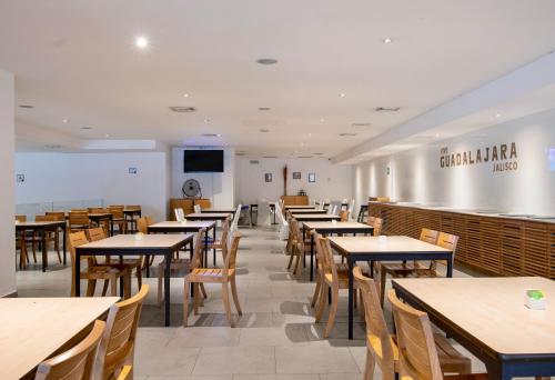 Restaurace v ubytování Hotel Plaza Génova Centro