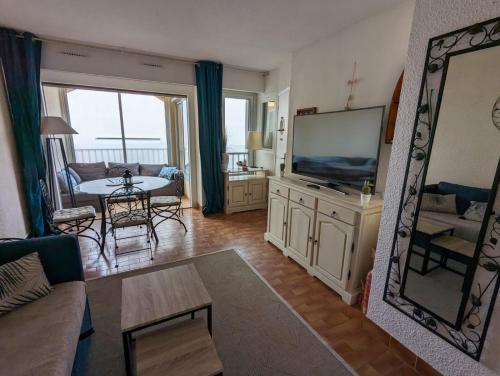 T5 centre port cap d Agde et piscine