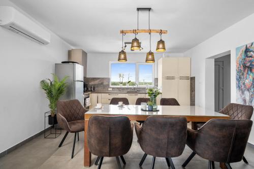 Holiday Home Family Love by 22Estates