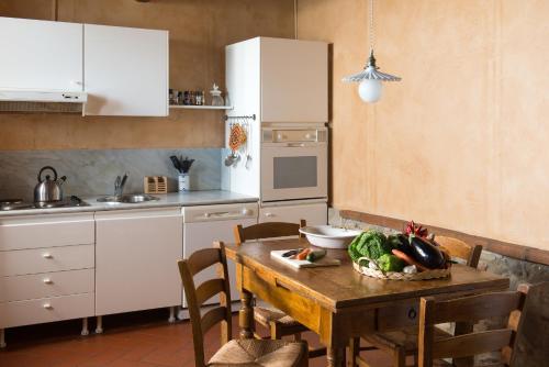 Una cocina o cocineta en Il Coltro