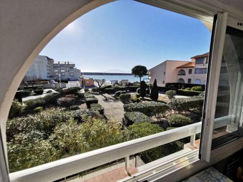 Photo de la galerie de l'établissement Résidence Terrasses De La Mediterranee 3 - APPT T2 CAB OU MEZZ 4 couchages PORT LEUCATE MAE-7134, à Port-Leucate