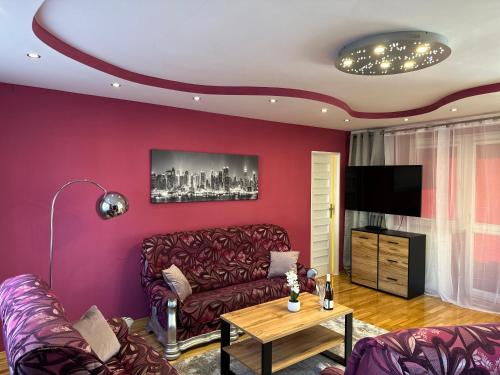 Foto sihtkohas Przemyśl asuva majutusasutuse Large, luxury condo with sauna galeriist