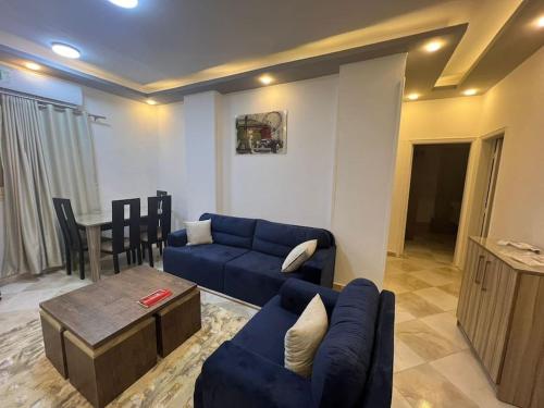 Spacious 2-Bedroom Apartment - Families Only