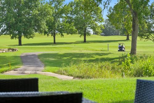 Golf v apartmánu nebo okolí