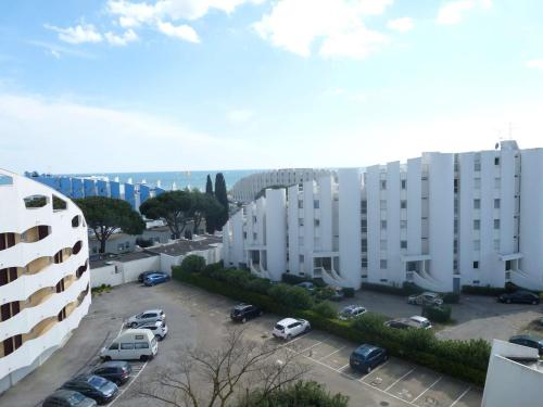 Studio cabine ensoleillé proche plage avec parking privatif - FR-1-328-140