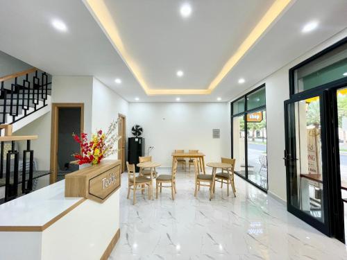 Фотография из галереи Teddy 108 Homestay & Cafe - 3 stars - Grand World Phu Quoc в городе Фукуок