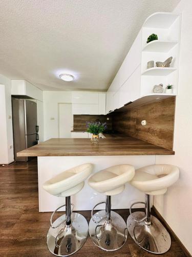 Dapur atau dapur kecil di Beach house Bol