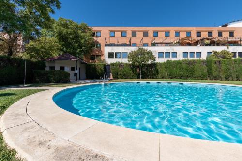 APARTAMENTOS FIBES GARDEN SEVILLA