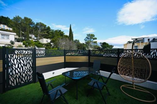 Zahrada ubytování Cocooning LE MUGEL aux portes des calanques de Cassis & SPA