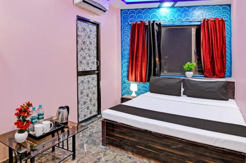 Ένα ή περισσότερα κρεβάτια σε δωμάτιο στο Hotel O Sigma