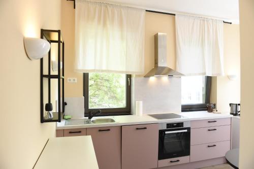 Η κουζίνα ή μικρή κουζίνα στο Ferienwohnung Gattinger