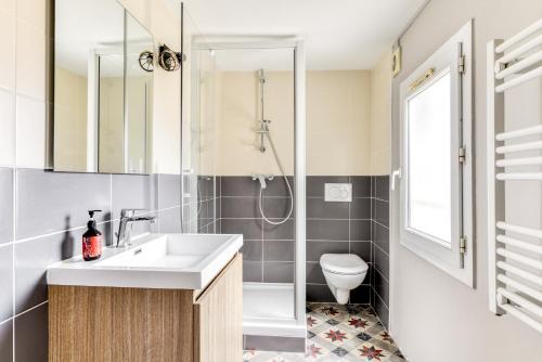 Koupelna v ubytování L'Émeraude de la Cité - Quai Bellevue - Proche Cité - Clim - Netflix