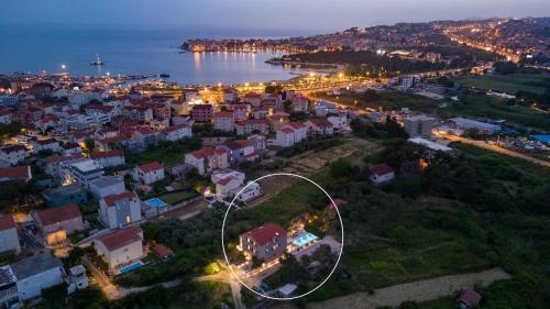 Villa Mamma Mia, a 6-bedroom property with 40sqm pool