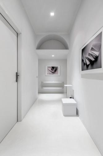Luxury White