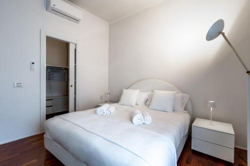 Luxury White