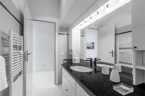 Luxury White